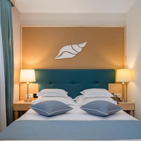 Aparthotel Flora Tucepi Luaran gambar