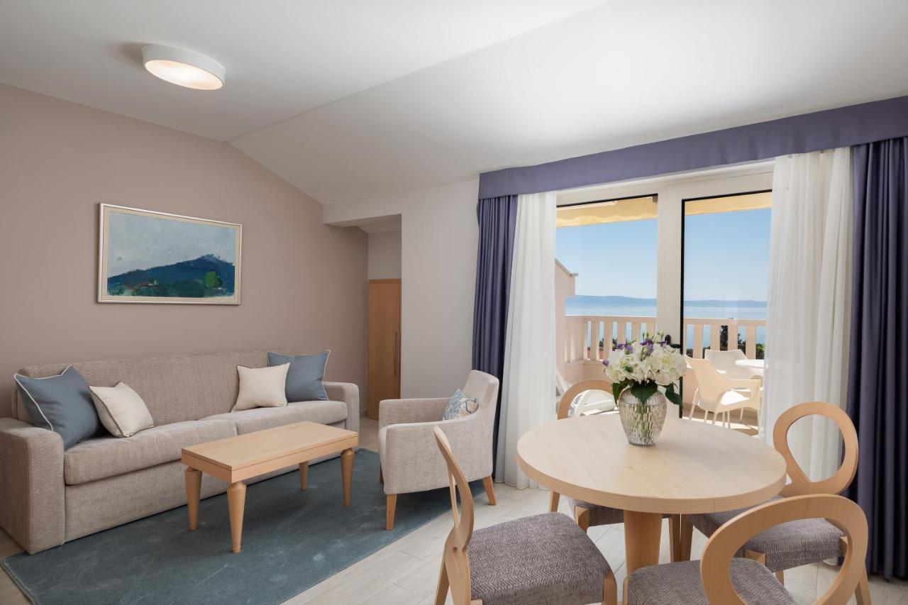 Aparthotel Flora Tucepi Luaran gambar