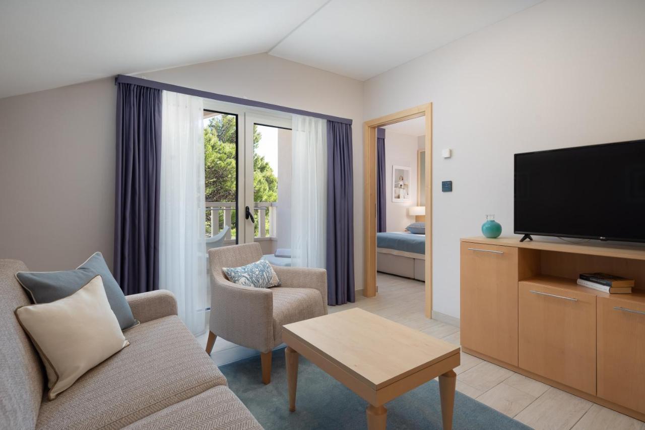 Aparthotel Flora Tucepi Luaran gambar