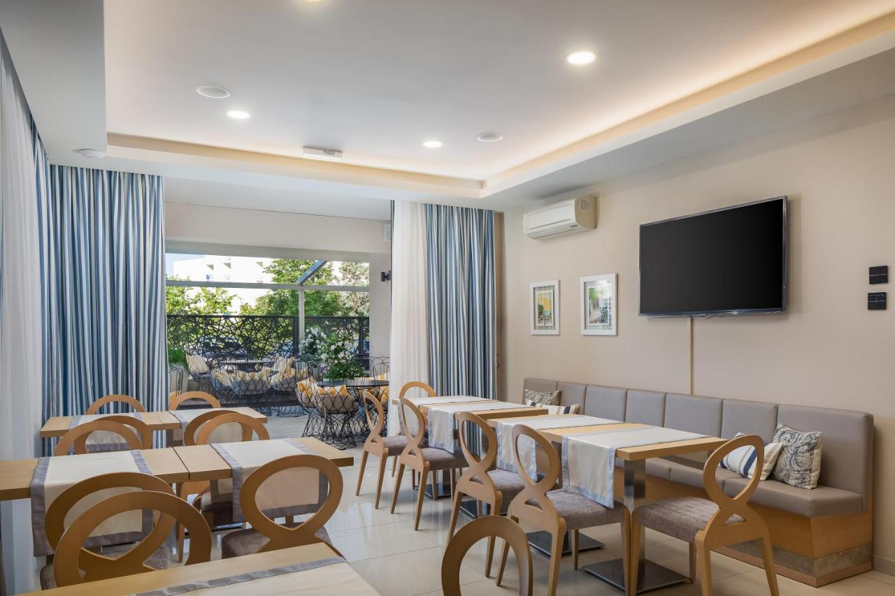 Aparthotel Flora Tucepi Luaran gambar