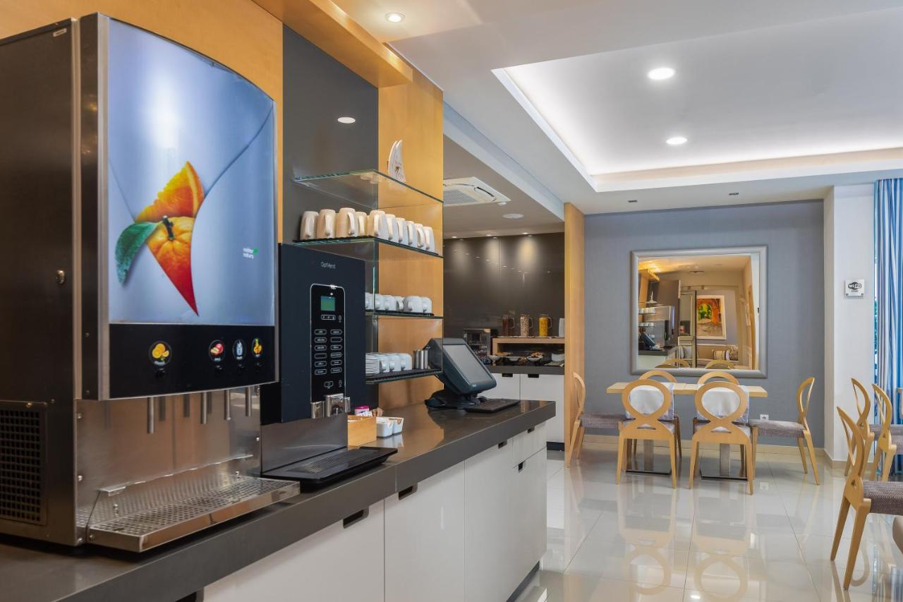 Aparthotel Flora Tucepi Luaran gambar